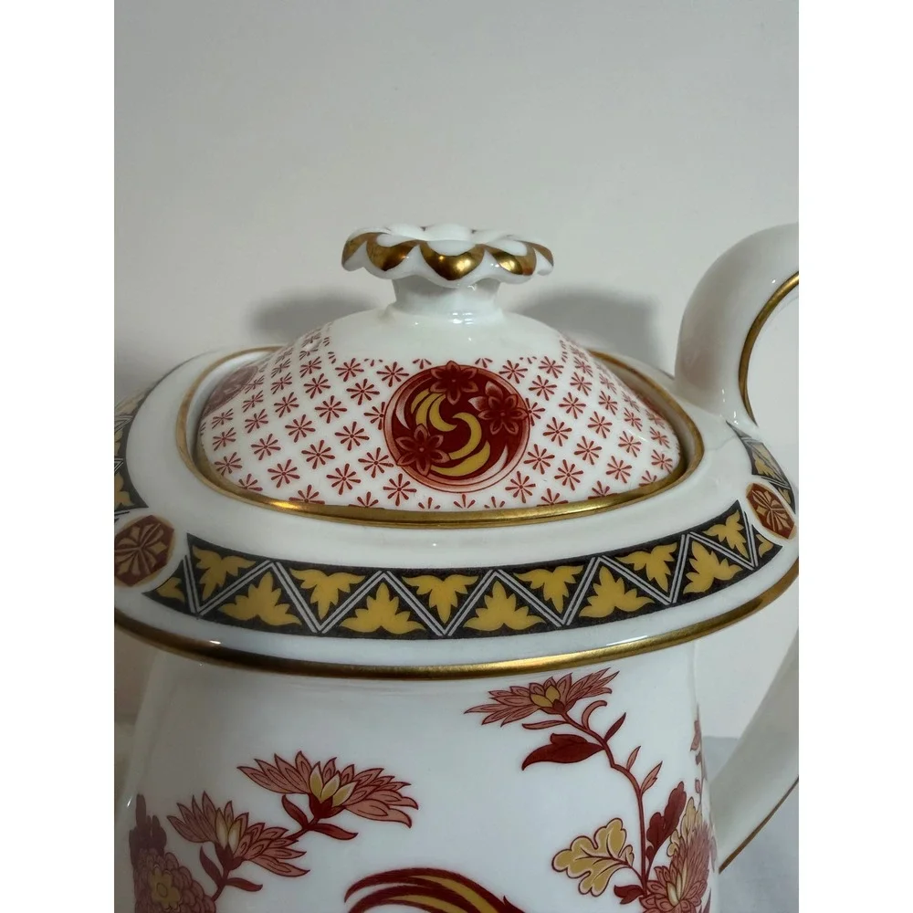 Wedgwood Golden Cockerel Coffee Pot Bone China England Rooster Floral Gold Trim